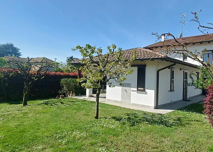 La Casa Di Rina * Angera